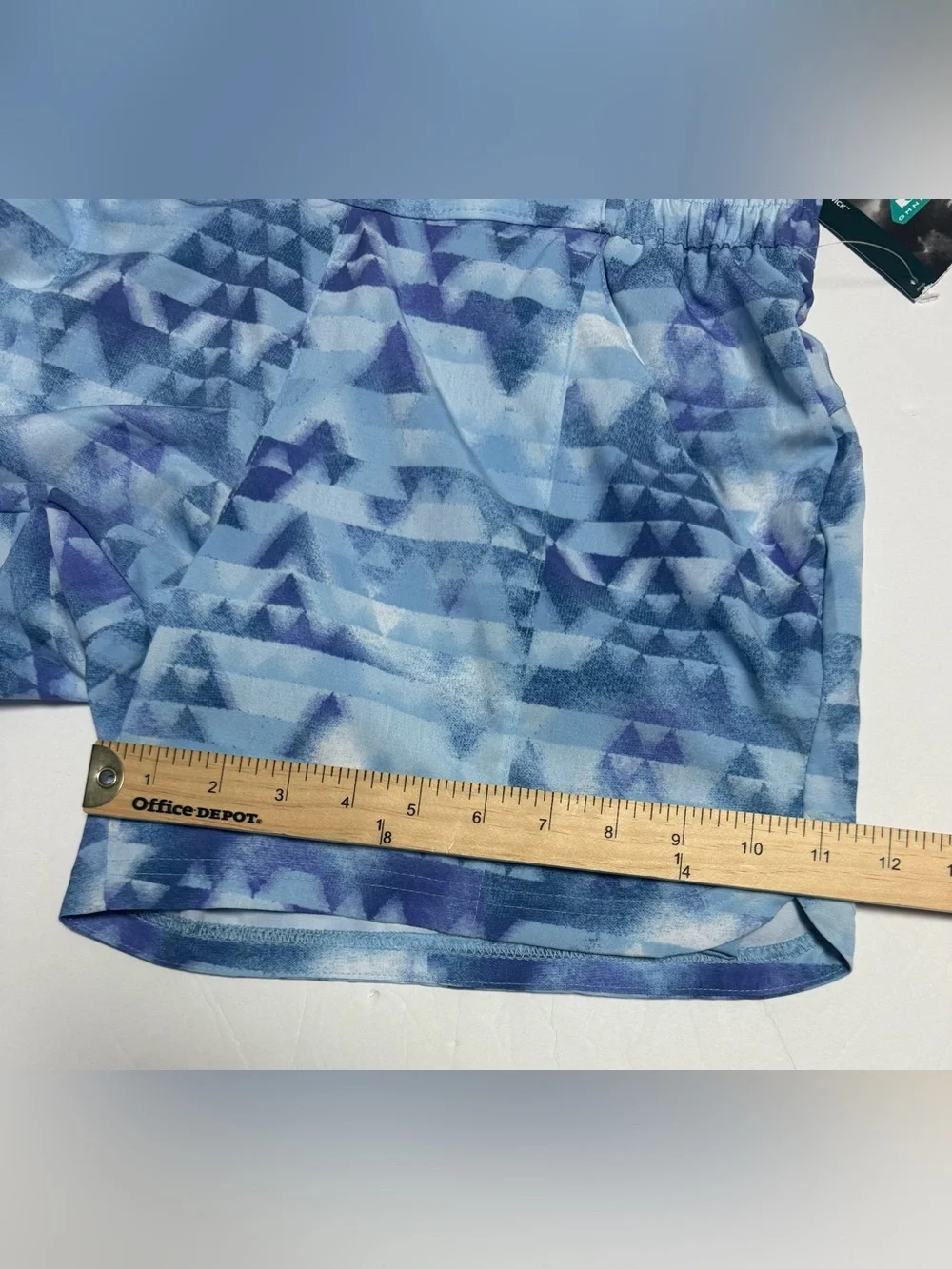 NWT Columbia women’s Lazy Creek Chill zero Blue Geometric Athletic Shorts size S